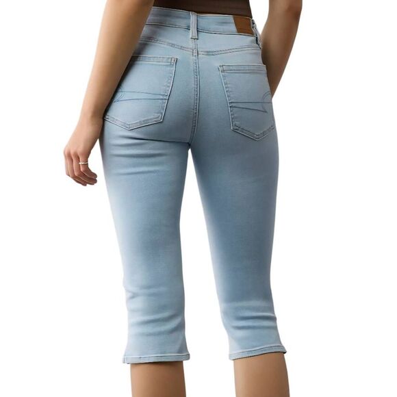 American Eagle Jeans Women's 4 Short Blue Light Wash Next Level High Rise Capri - Picture 1 of 5